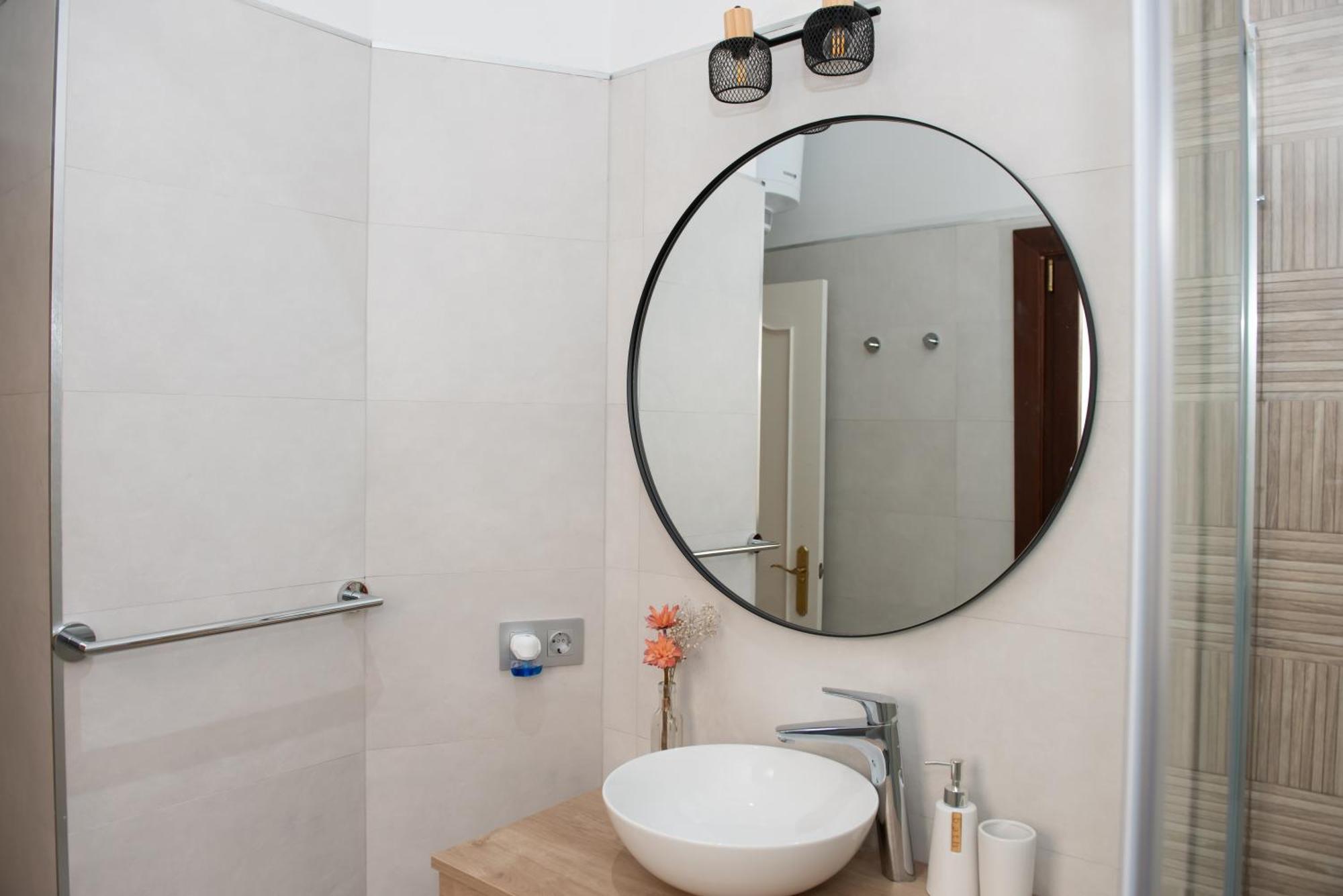 Charming & Quiet Apartment In Plaza Del Salvador 塞维利亚 外观 照片
